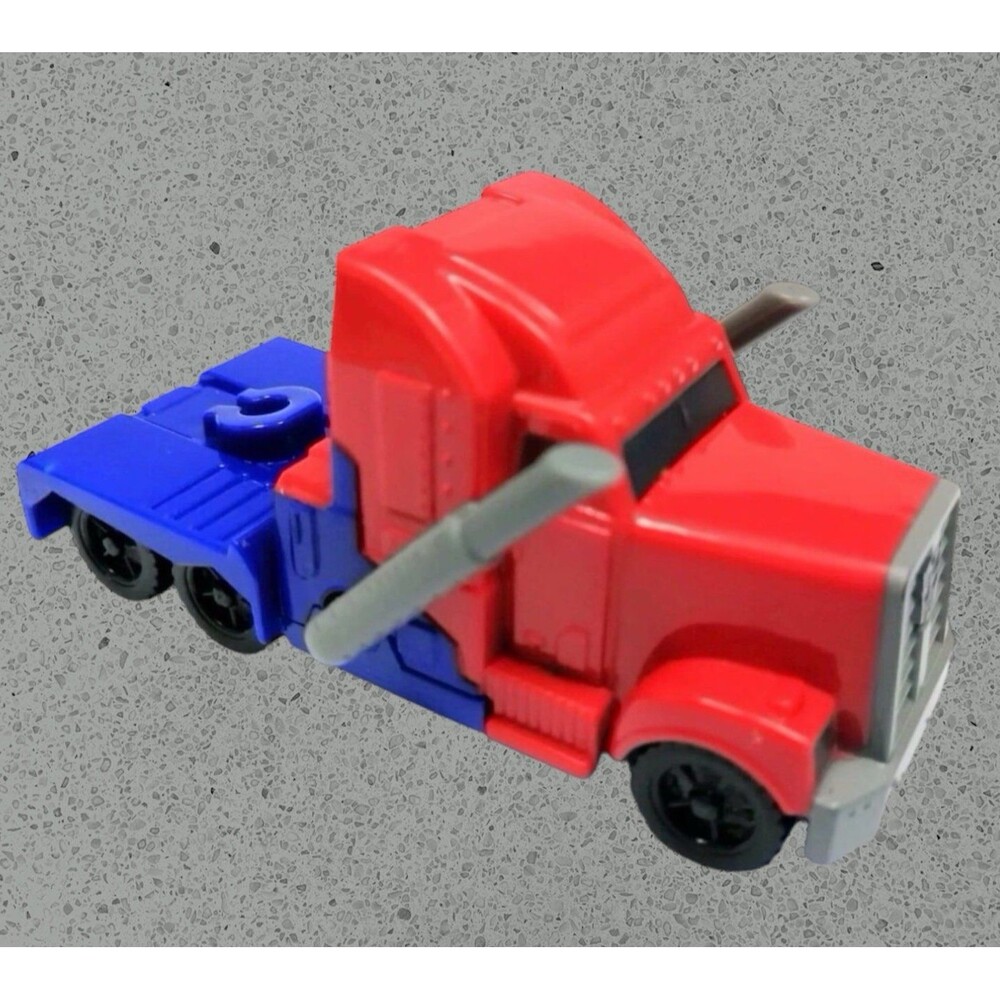 OPTIMUS PRIME TRANSFORMERS Figure Truck Collectible Toy #1 NEW 2012